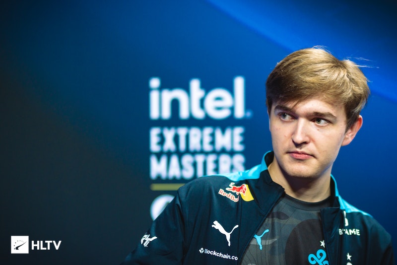 NIP集团在 2024 中报告了数百万的损失；财务报表